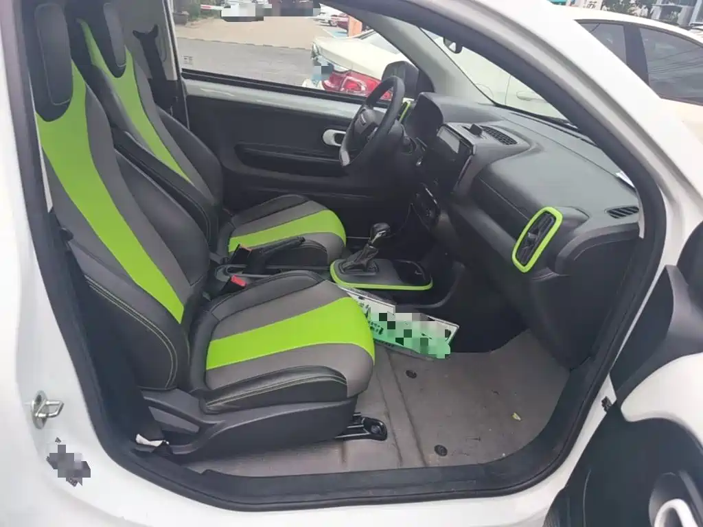 Roewe Clever — миниатюра 9