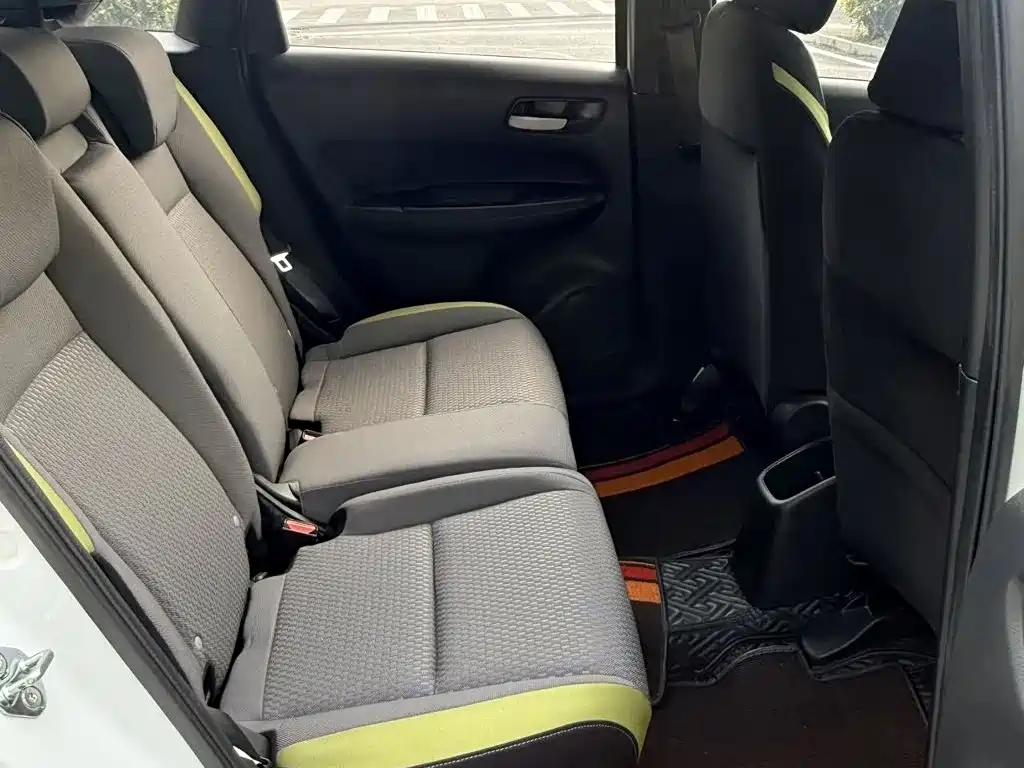 Honda Fit — миниатюра 3