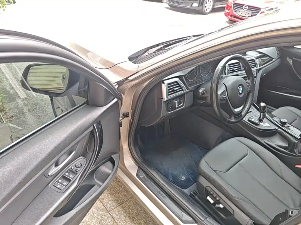 BMW 3 Series — миниатюра 16