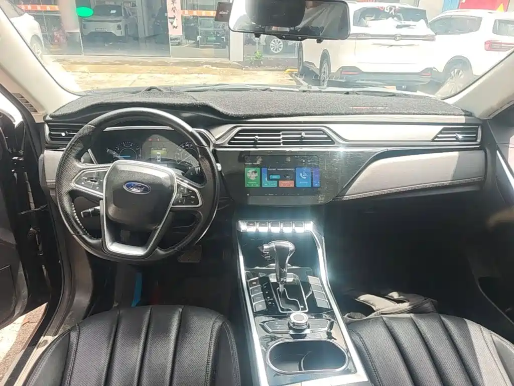 Ford Territory — миниатюра 10