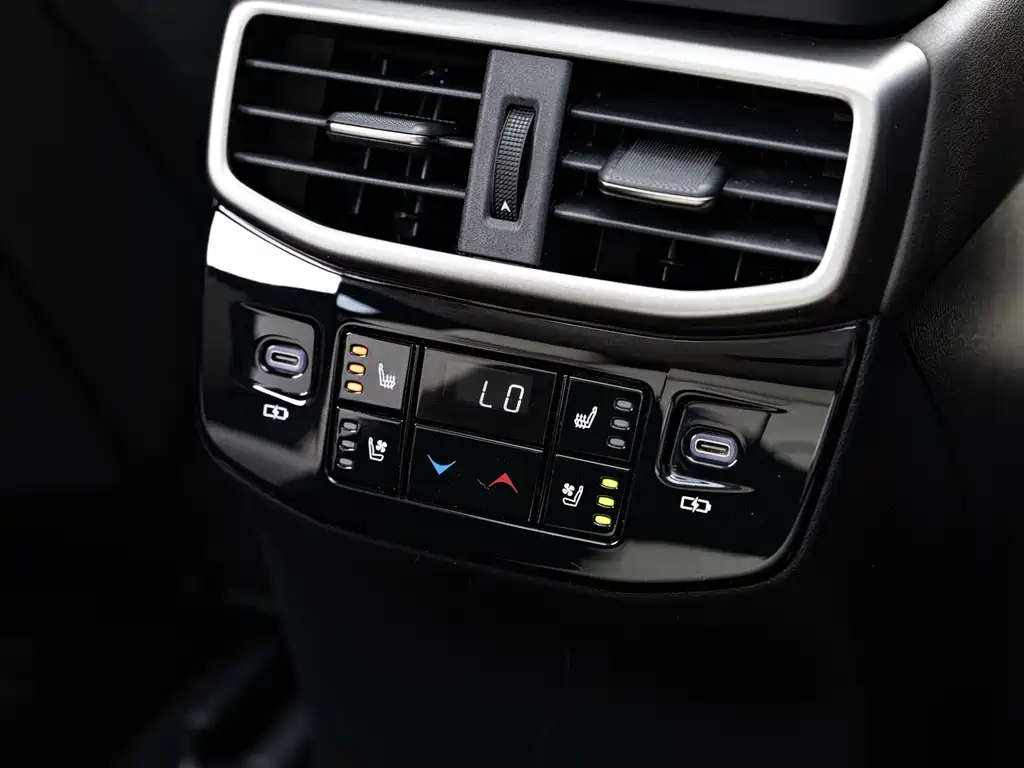 Lexus RX New Energy — миниатюра 22