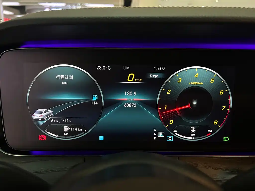 Mercedes-Benz E-Class — миниатюра 15