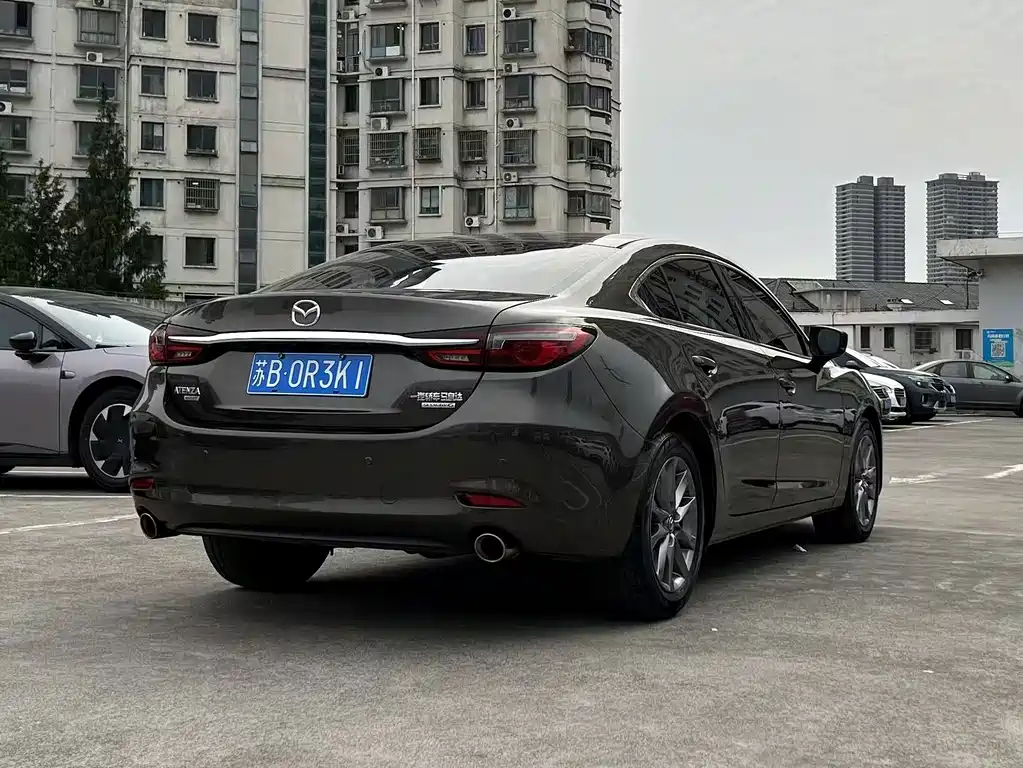 Mazda Atenza — миниатюра 8