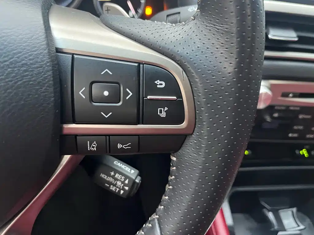 Lexus GS — миниатюра 31