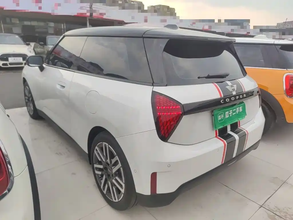 MINI MINI COOPER EV — миниатюра 5