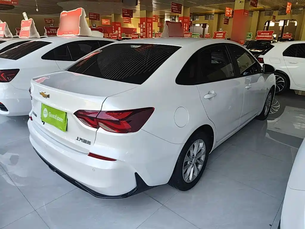 Chevrolet Monza — миниатюра 7