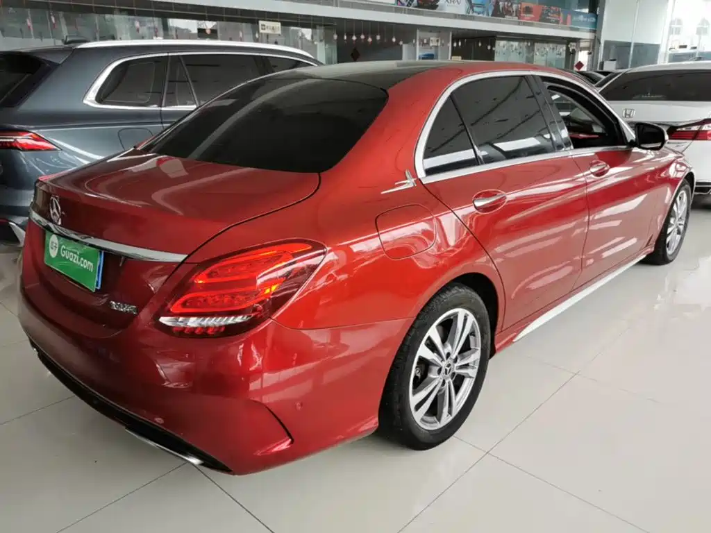Mercedes-Benz C-Class — миниатюра 7