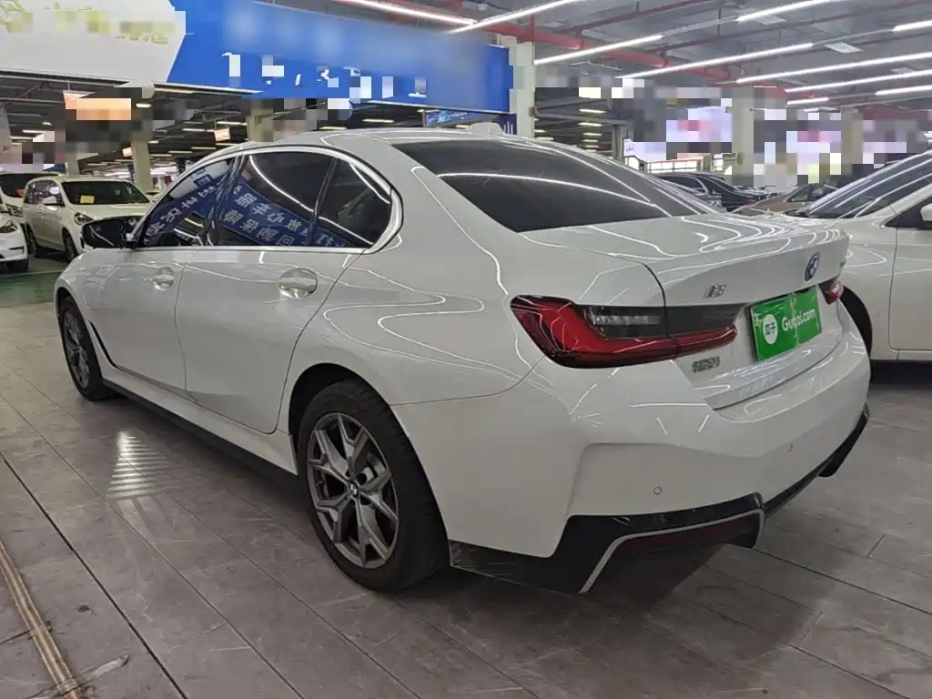 BMW i3 — миниатюра 5