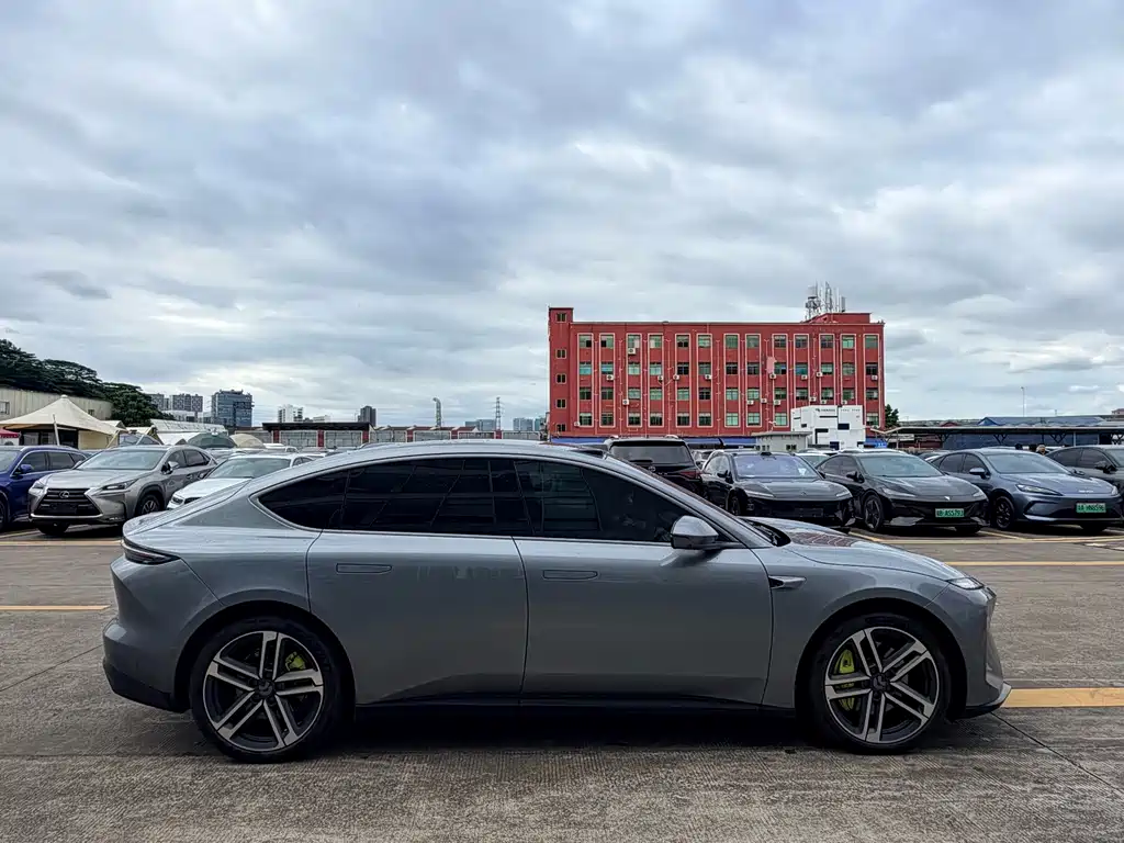 NIO ET5 — миниатюра 4