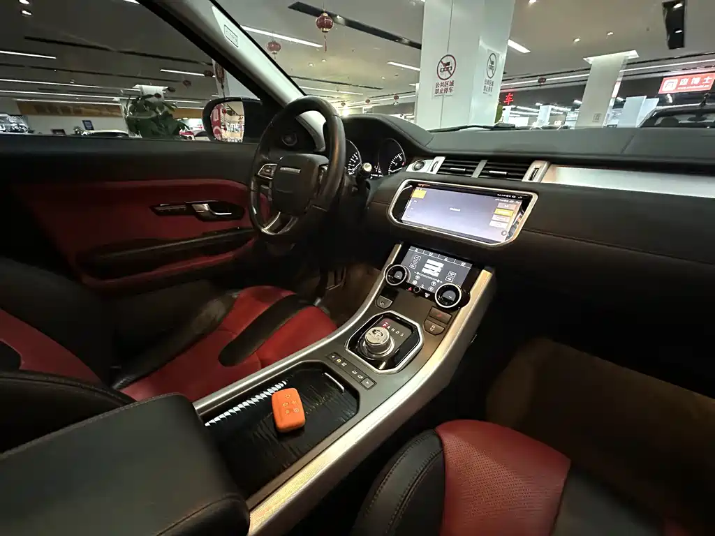 Land Rover Evoque (Import) — миниатюра 18