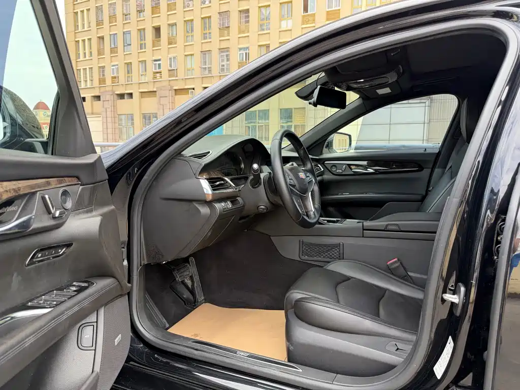 Cadillac CT6 — миниатюра 4