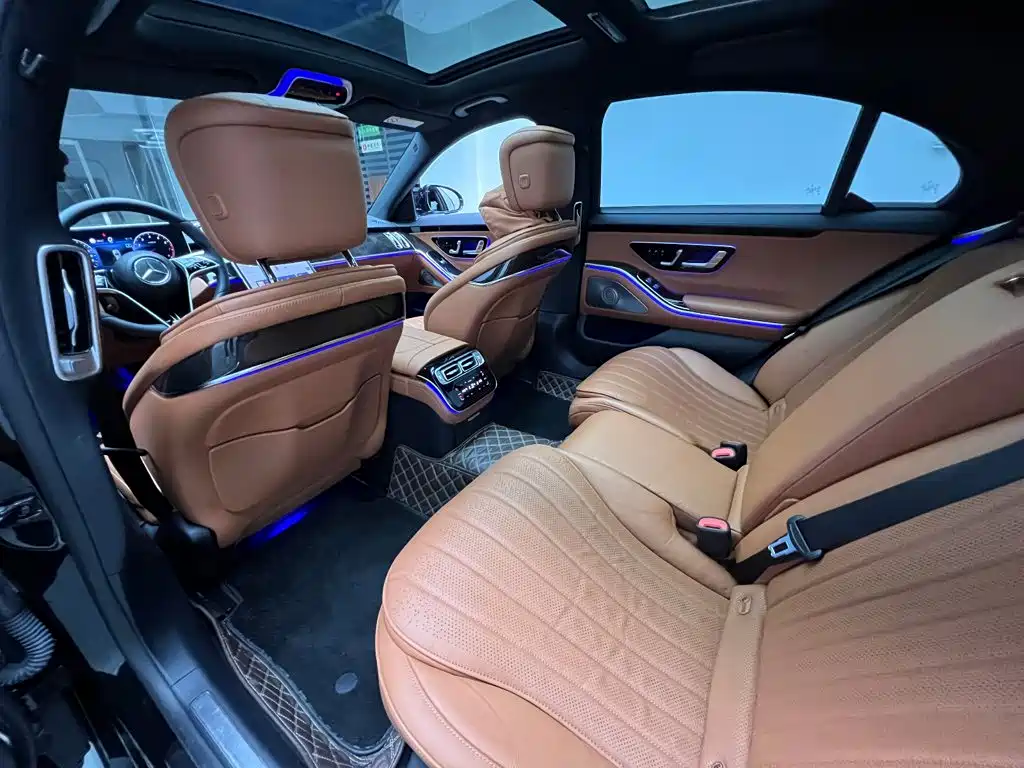 Mercedes-Benz S-Class — миниатюра 11