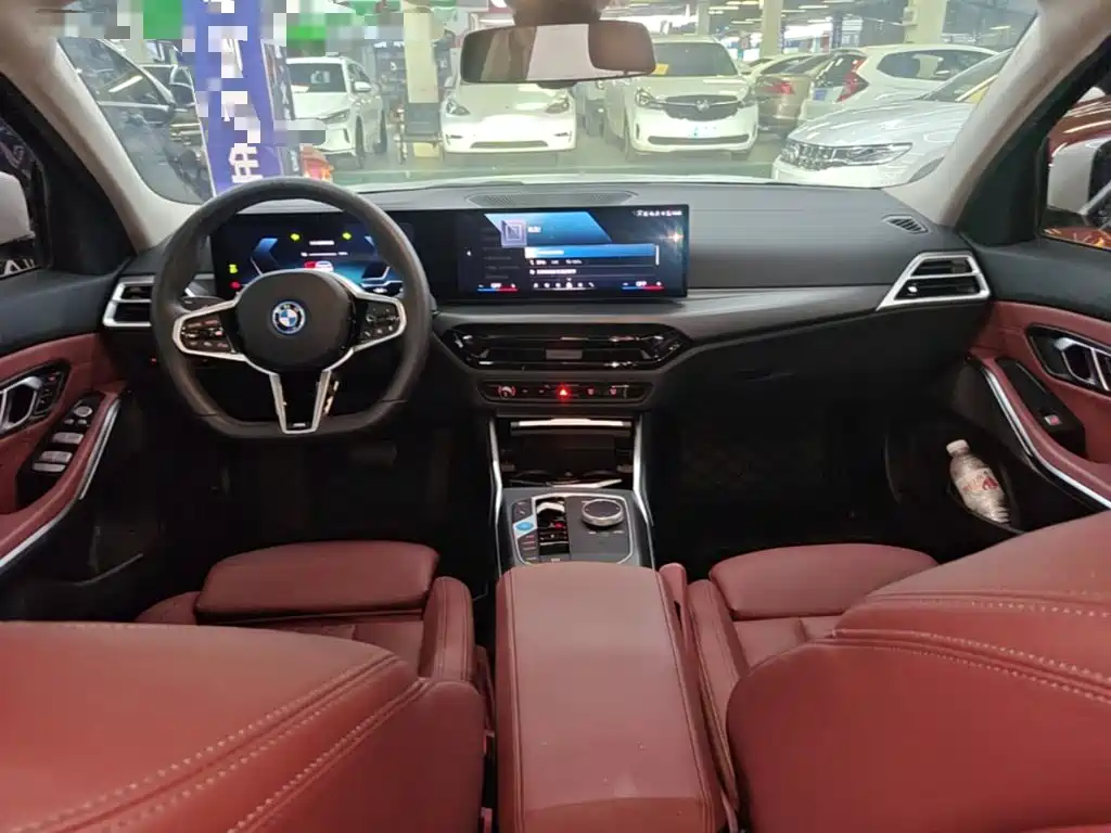 BMW i3 — миниатюра 10