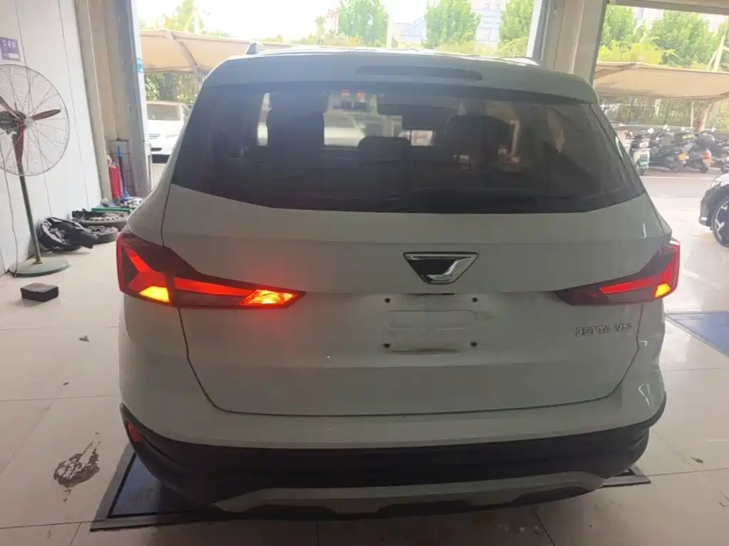Jetta VS5 — миниатюра 6