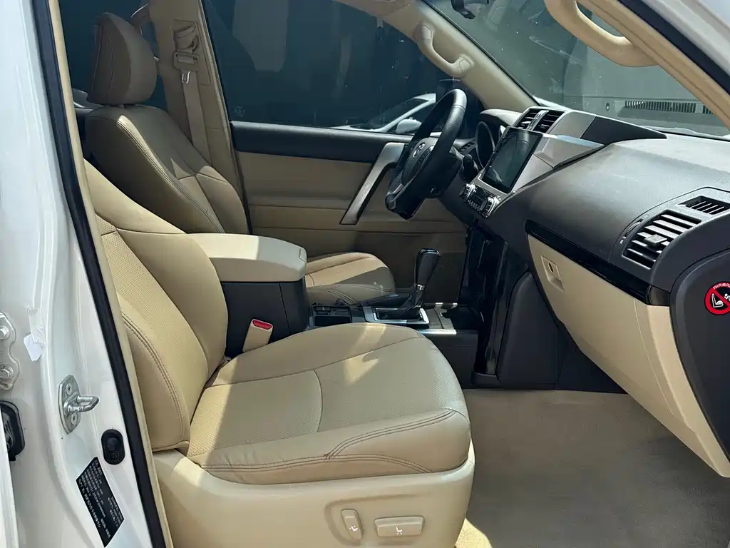 Toyota Land Cruiser Prado 2014 4.0L AT