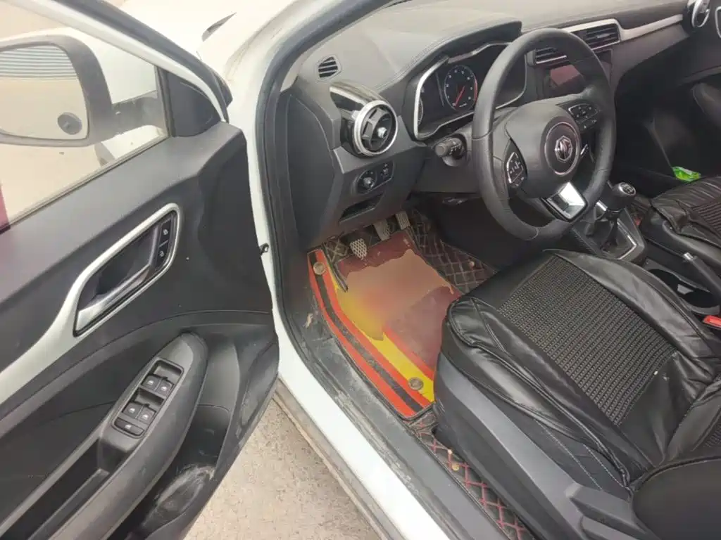 MG ZS — миниатюра 16