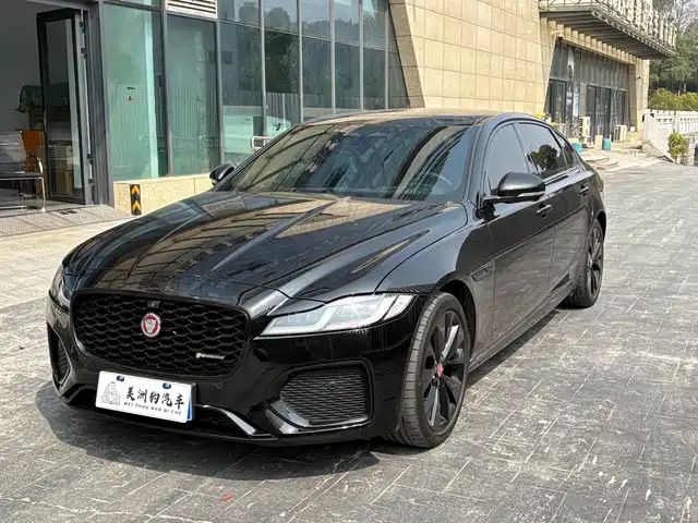 JAGUAR XFL