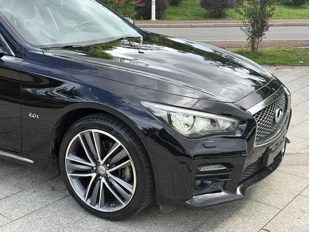 Infiniti Q50L — миниатюра 15