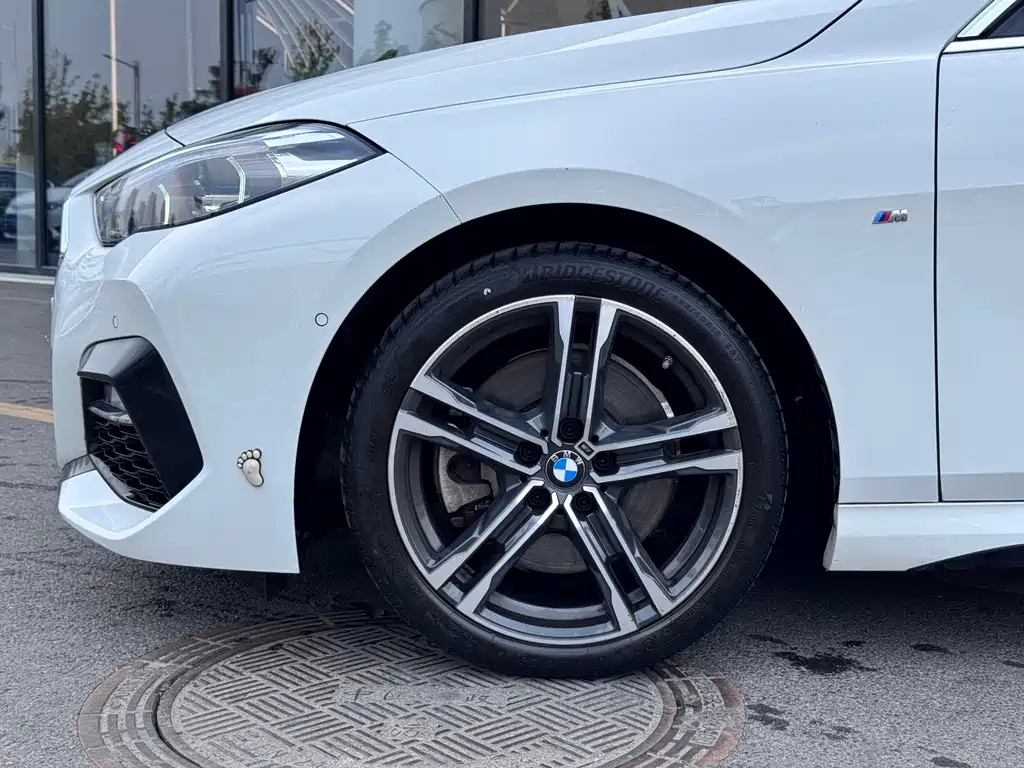 BMW 2 Series (Import) — миниатюра 9