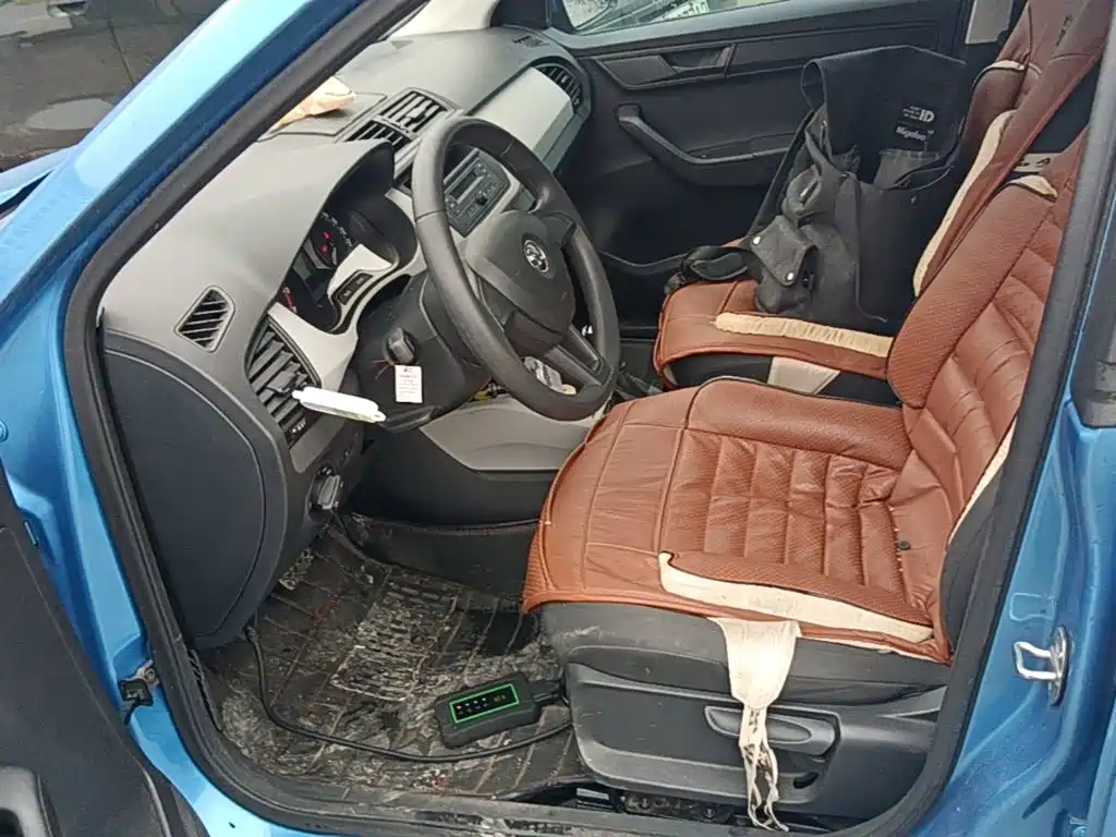 Skoda Fabia — миниатюра 15