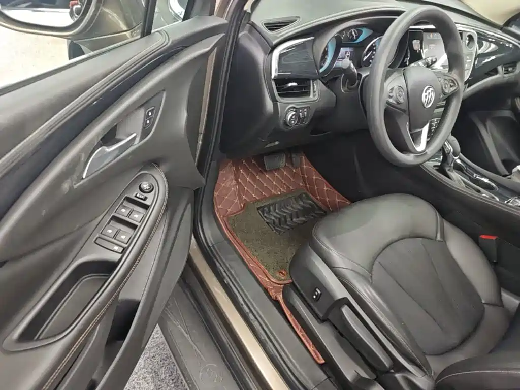 Buick Envision Plus — миниатюра 16