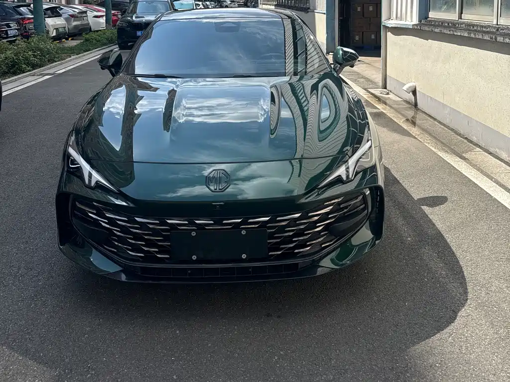 MG MG7
