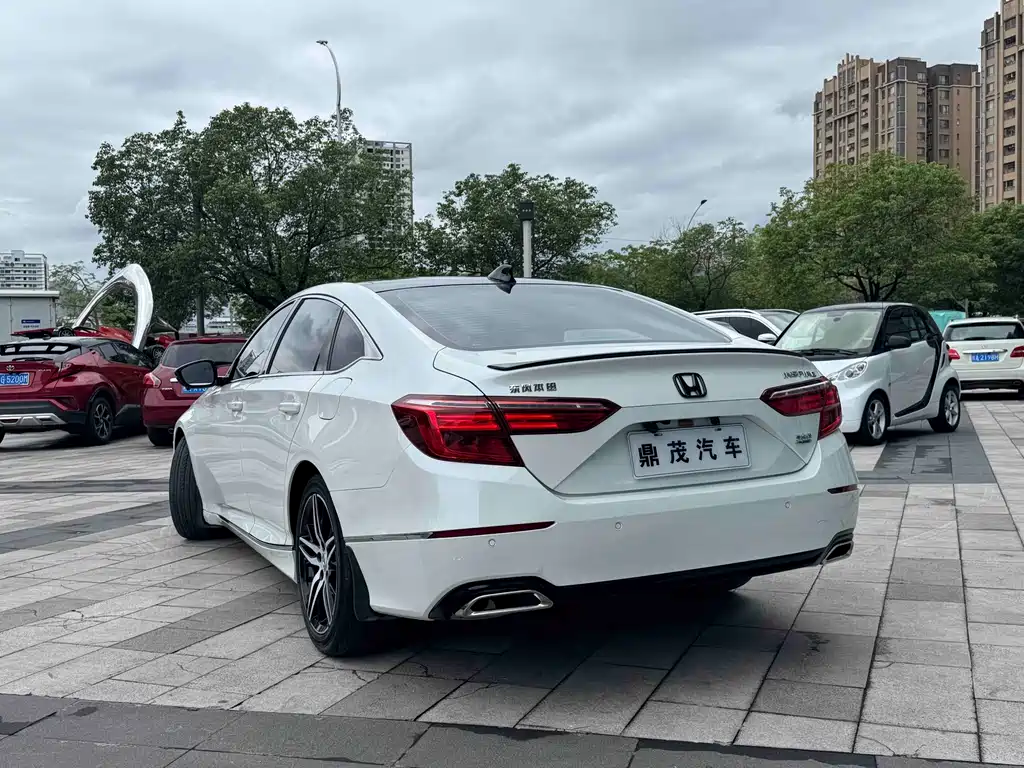 Honda Inspire 2022 260TURBO