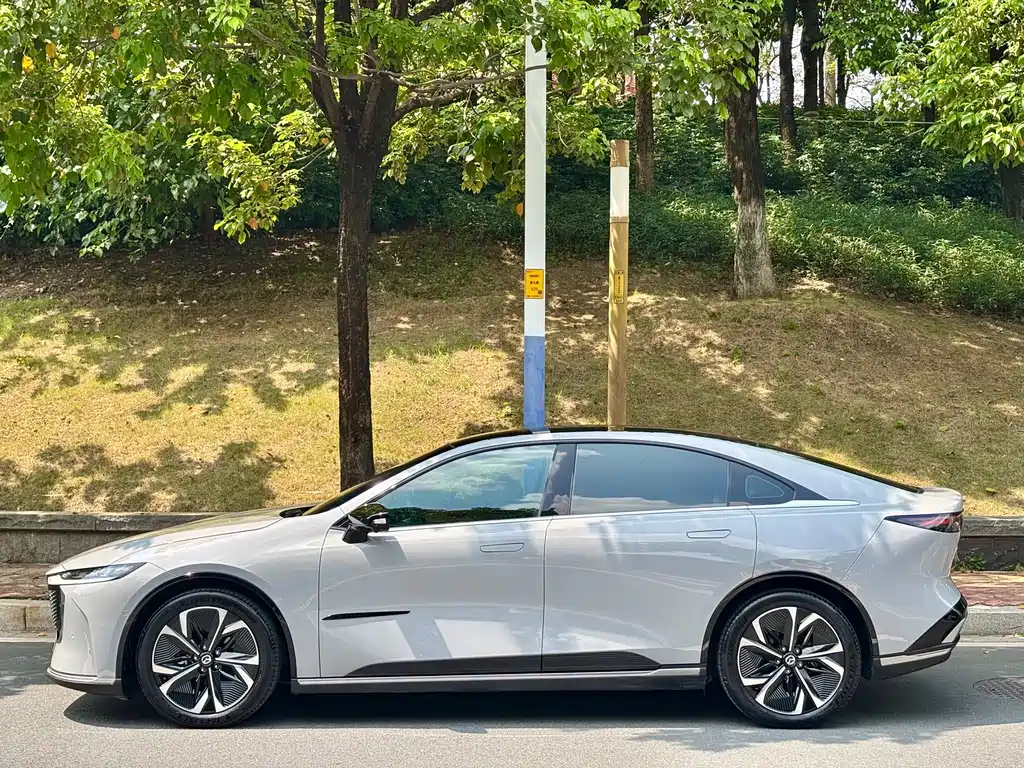Mazda EZ-6 — миниатюра 6