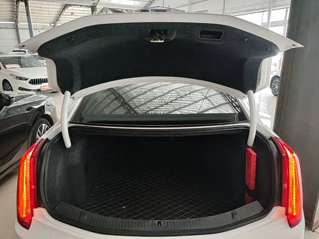 Cadillac XTS — миниатюра 19