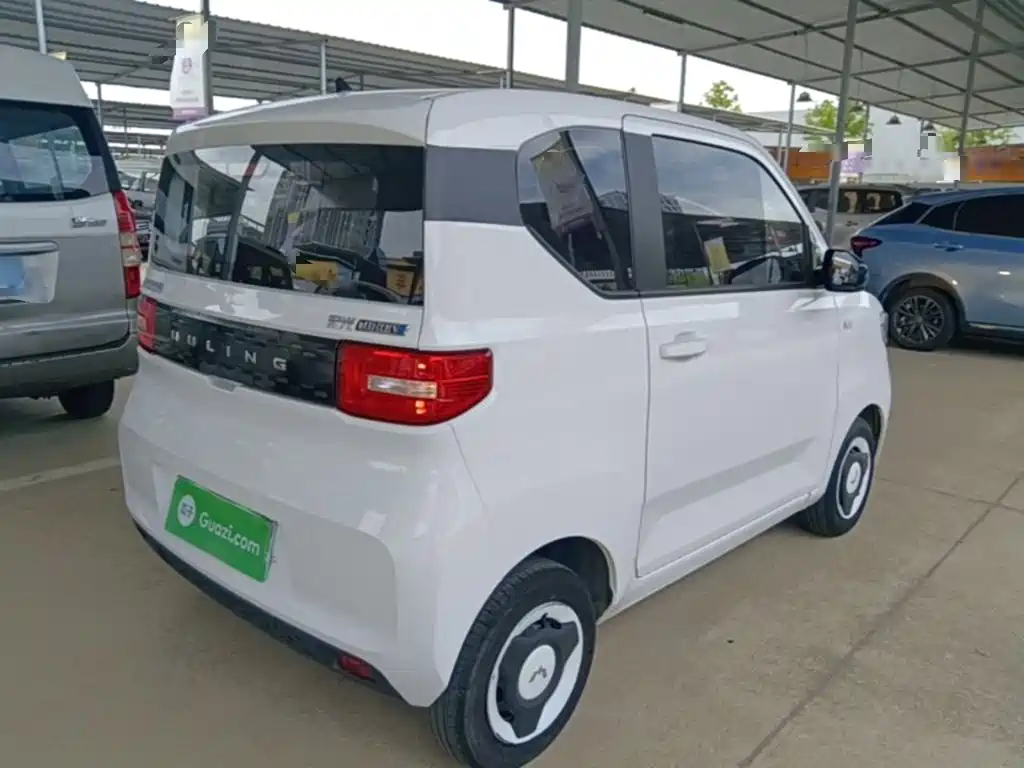 Wuling MINIEV — миниатюра 7