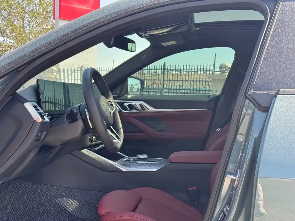 BMW 4 Series — миниатюра 4