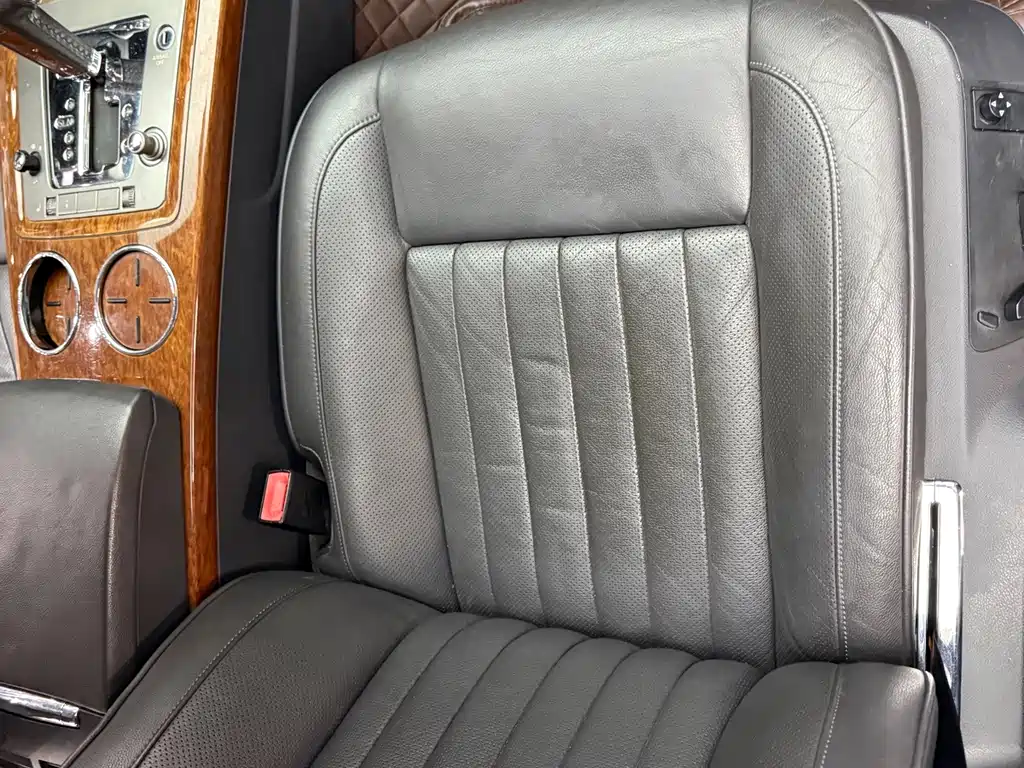 Volkswagen Phaeton — миниатюра 14