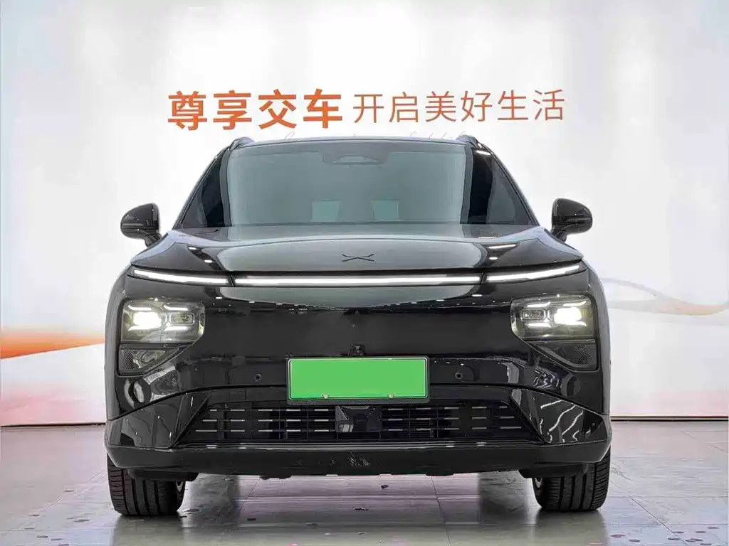 XPeng G9 — миниатюра 2