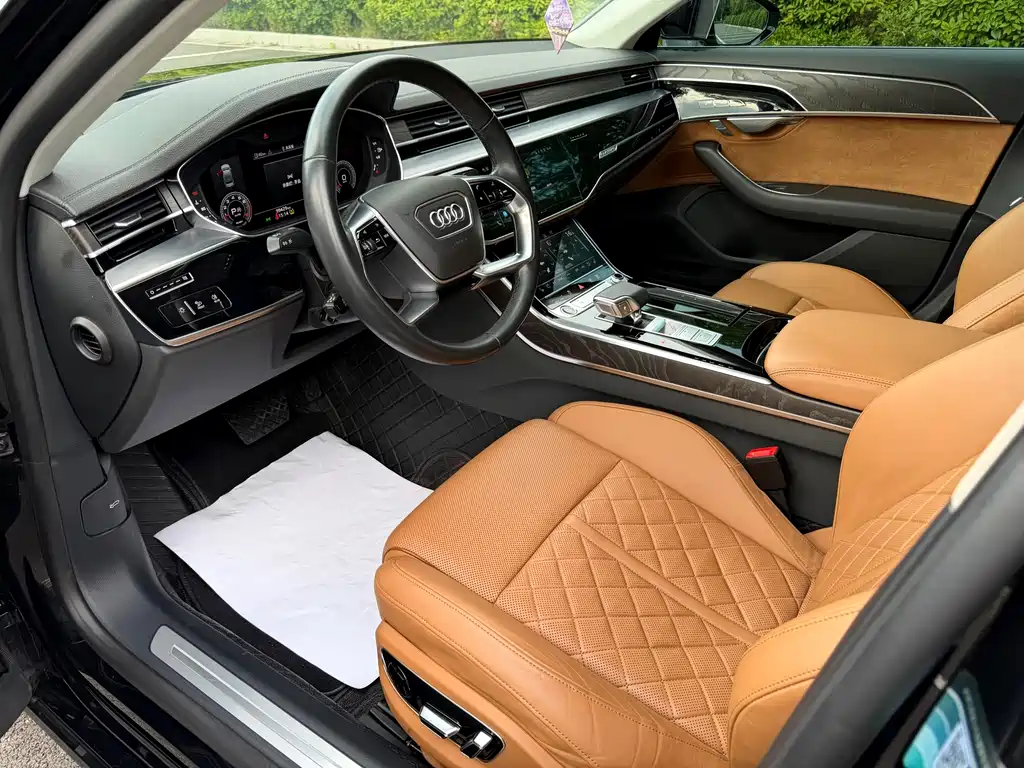 Audi A8 — миниатюра 15