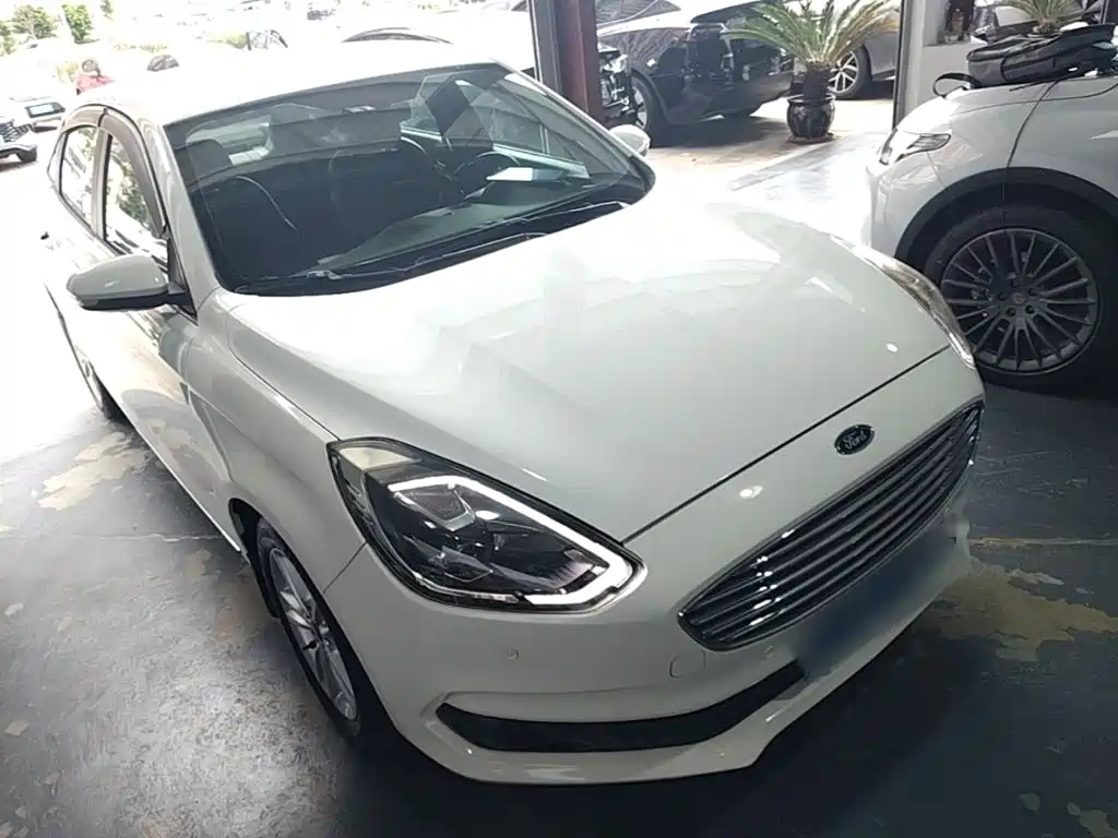 Ford Escort — миниатюра 4