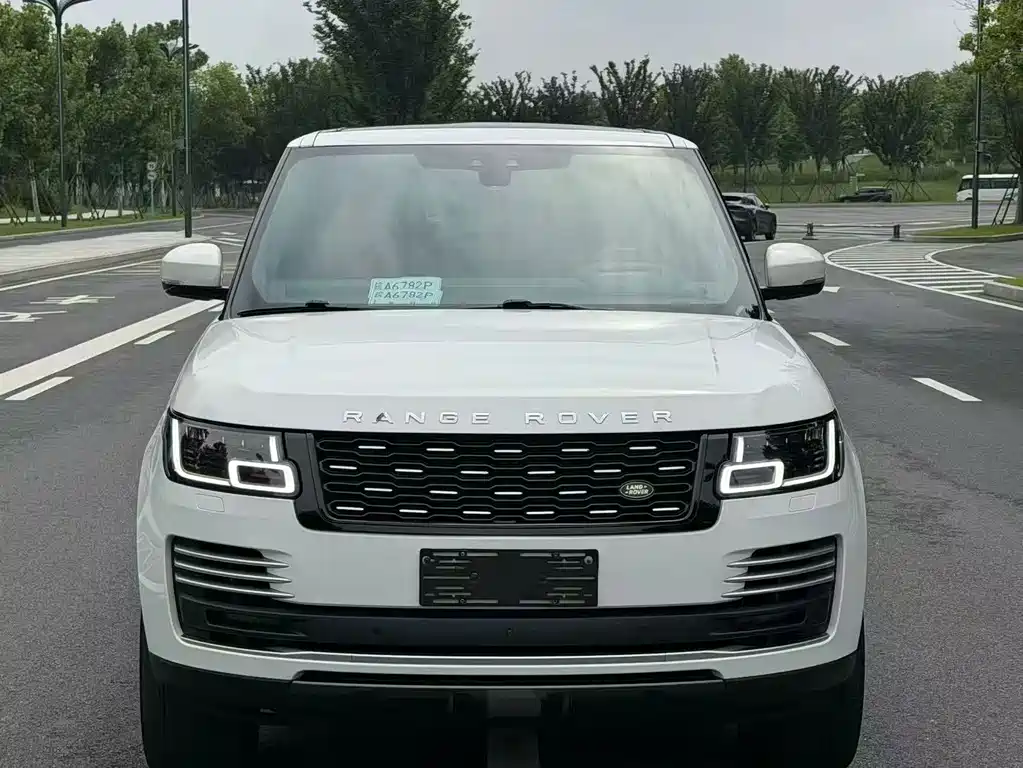 Land Rover Range Rover — миниатюра 2