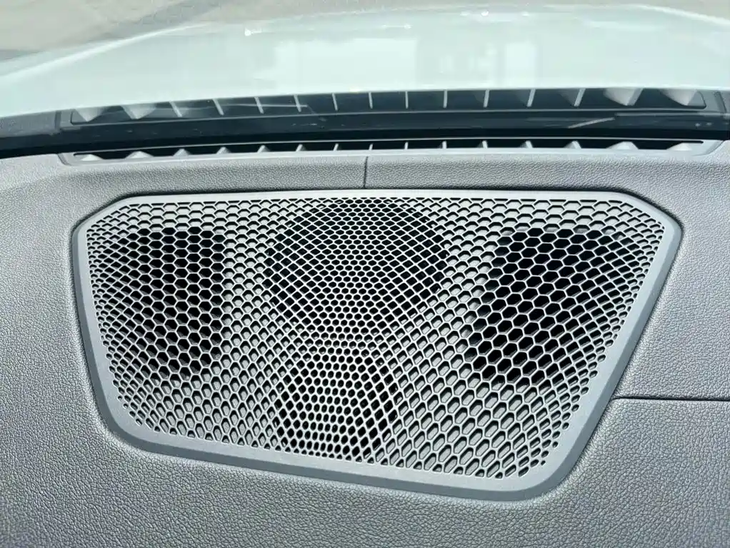 BMW 3 Series — миниатюра 33