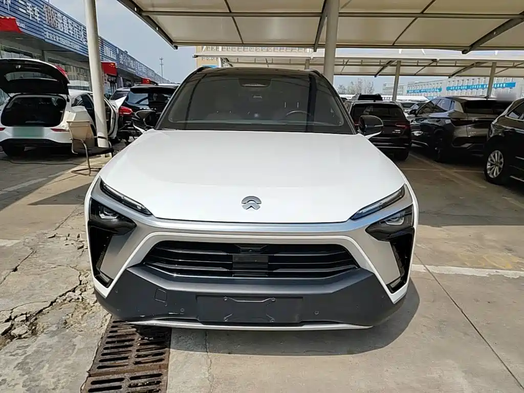 NIO ES8 — миниатюра 3