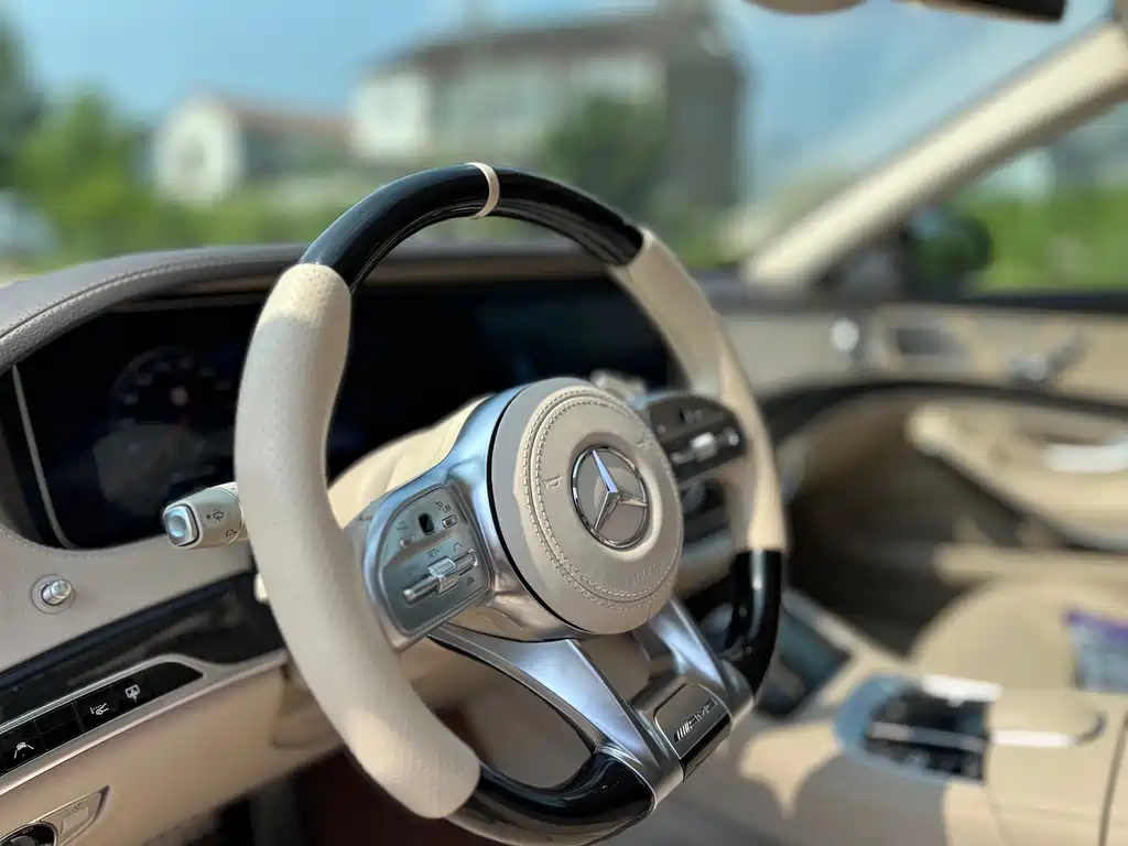 Mercedes-Benz S-Class — миниатюра 6