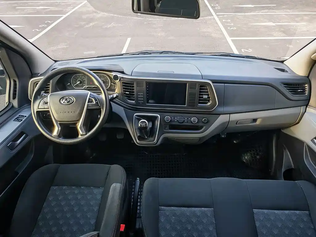 MAXUS V80 — миниатюра 7