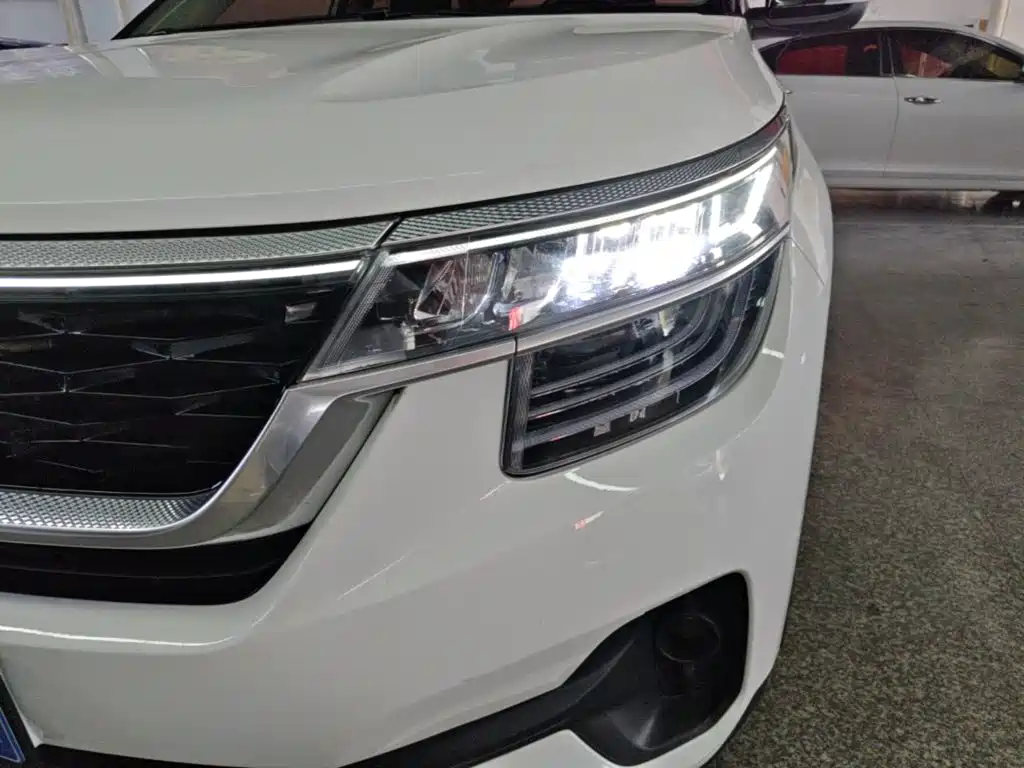 Kia KX3 — миниатюра 24