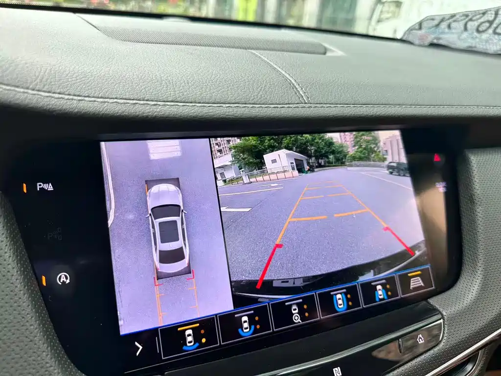 Cadillac CT6 — миниатюра 9