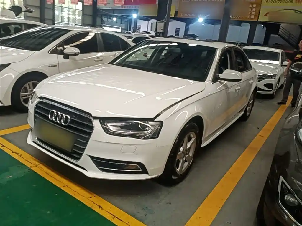 Audi A4L 2013 35 TFSI Auto Comfort Type