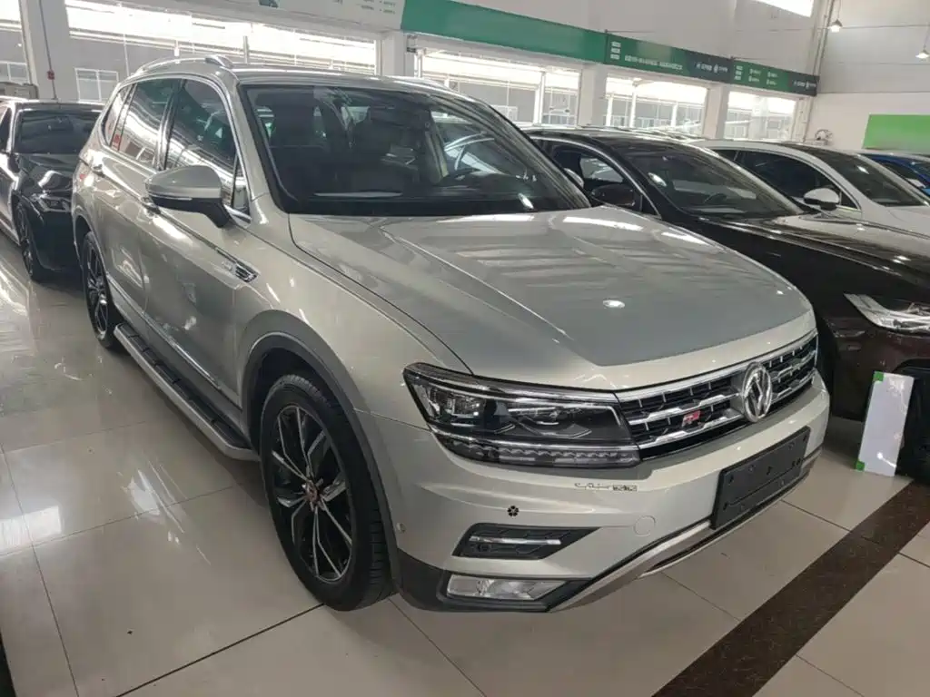 Volkswagen Tiguan L — миниатюра 4