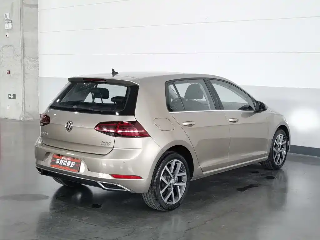 Volkswagen Golf — миниатюра 2