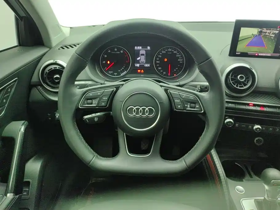 Audi Q2L — миниатюра 15