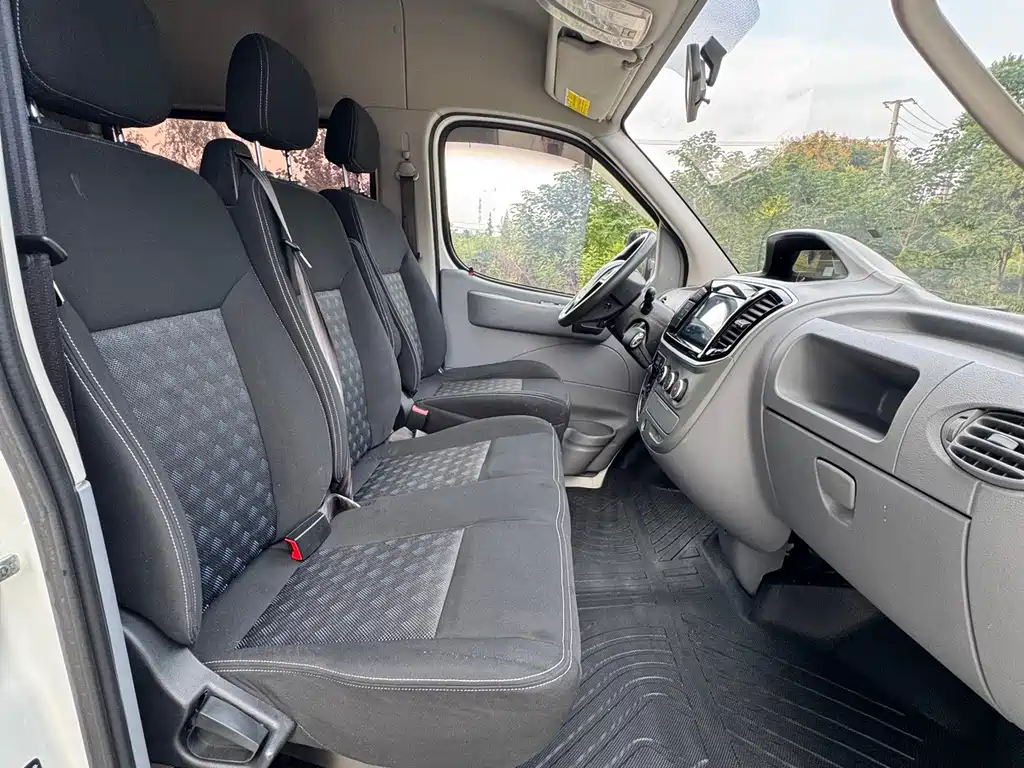 MAXUS V80 — миниатюра 7