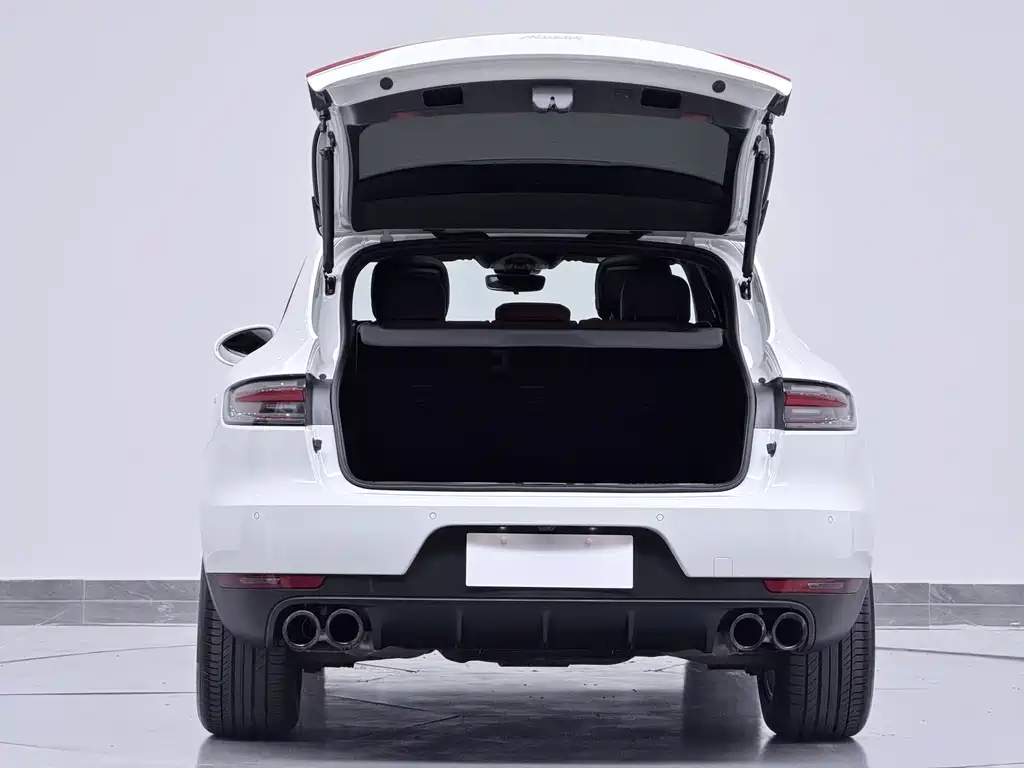 Porsche Macan — миниатюра 18