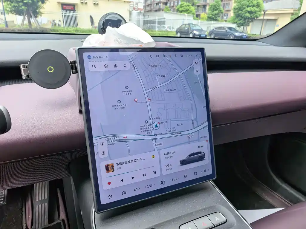 NIO ET5T — миниатюра 19