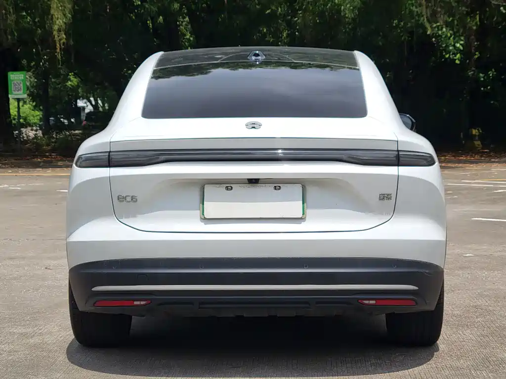 NIO EC6 — миниатюра 7